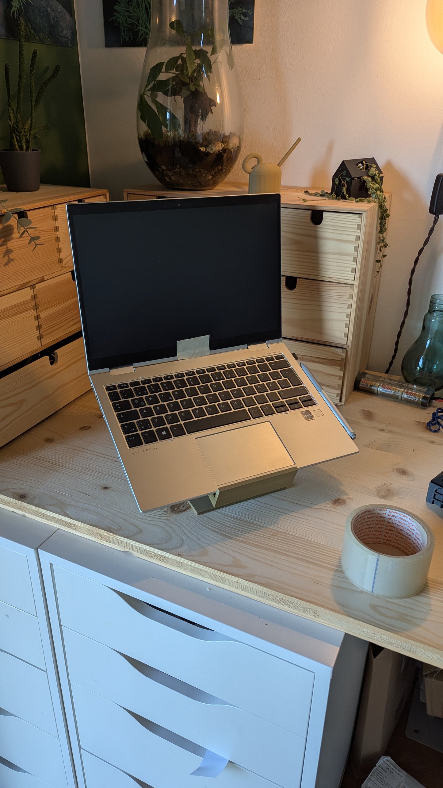 (Laptop / I Pad) Halter